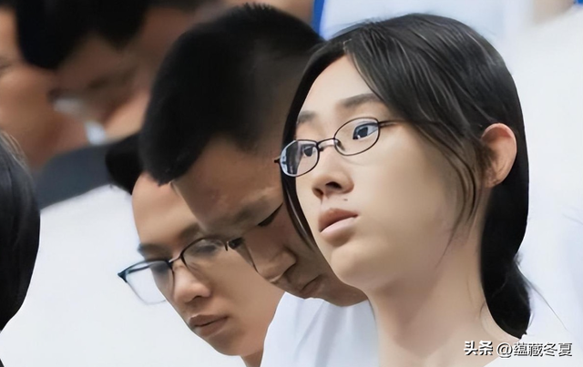 事实证明，“消失”多年的清华才女武亦姝，证实了董卿当年没说错