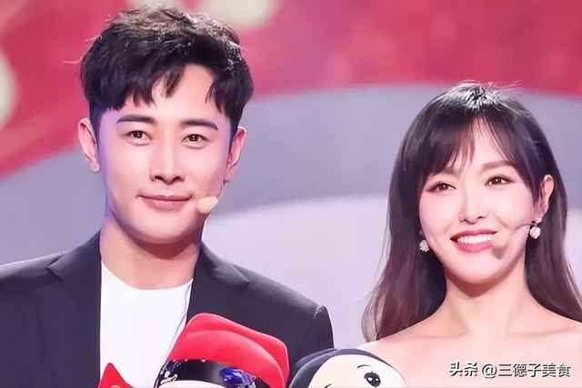 罗晋父亲葬礼现场曝光，罗晋抱遗照神情哀伤，唐嫣在身后全程陪伴