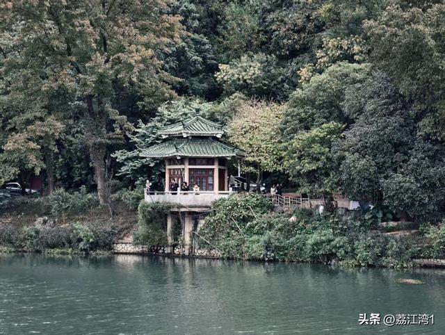 桂林：走进穿山公园，登穿山、塔山，看美丽的湖光山色