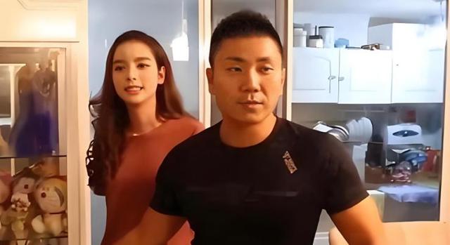 10年前，娶了泰国“最美人妖”的北京男子，如今二人过得咋样？