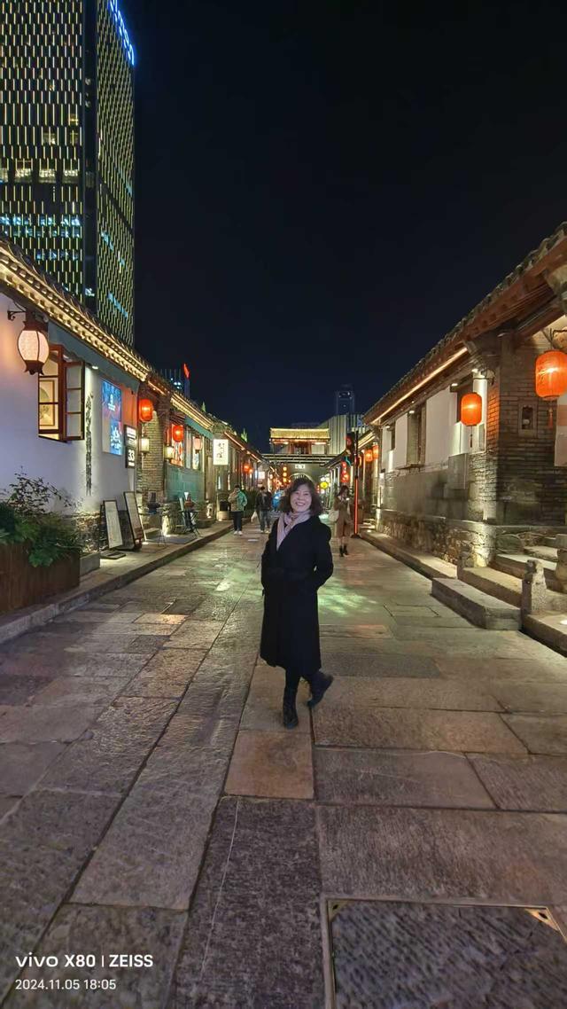 烟台山海寻踪：一座城的时光叠影