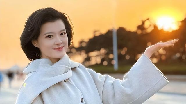 金声奖圆满落幕：4人升咖	，2人出尽风头，她有望成新央视一姐