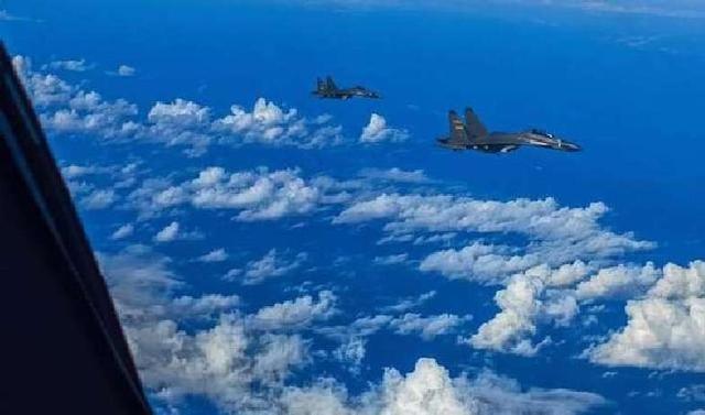 特朗普果然变脸了，红线问题不再谨慎，对中国打出最敏感的一张牌