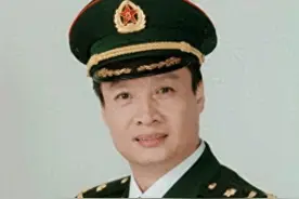 “小白杨”阎维文：25岁娶初恋，陪老婆抗癌30年，患难与共39年图片