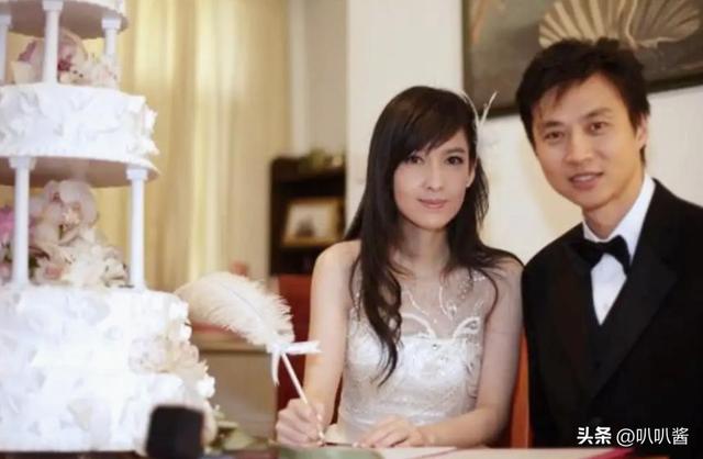 被戴8次绿帽子，3次被捉奸在床，这就是我们“玉女”守卫的爱情