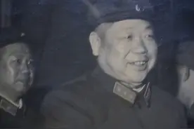 周总理去世前一月，对来探望的陈锡联说：这辈子办了两件事不安心图片