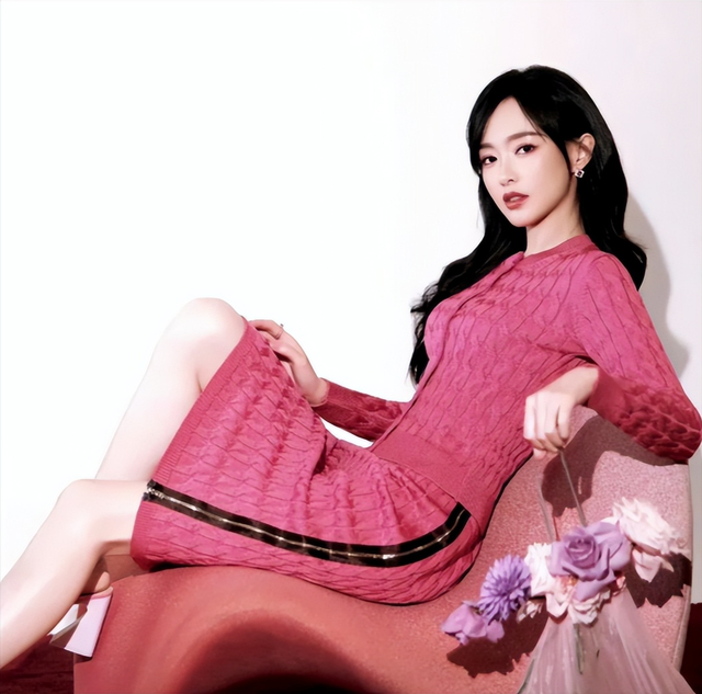 婚变传闻不到2月，42岁唐嫣高调官宣喜讯	，罗晋的近况却让人唏嘘