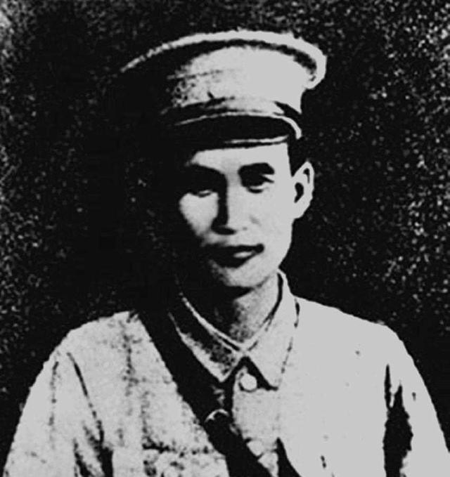 刘志丹影响力有多大？牺牲后毛泽东立下一规矩，沿袭至今都没人改