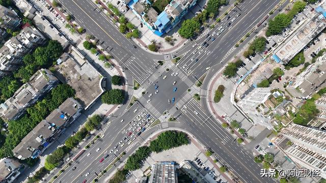 大量韩国游客涌入徐州，打着旅游幌子不去旅游不吃美食，为啥来