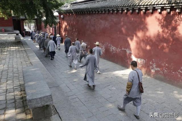争议之外，来认识一个你可能不了解的少林寺