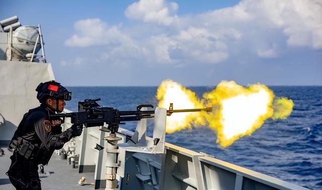 为了给日本撑腰，菲律宾的飞机闯入我国领空，不料掉进了天罗地网