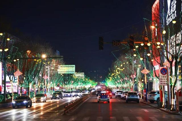 山西人浪漫起来能有多“硬核”？这些惊喜，一个比一个绝~