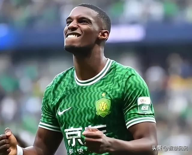 今日12月9日凌晨，中超传来邵佳一、北京国安、法比奥消息