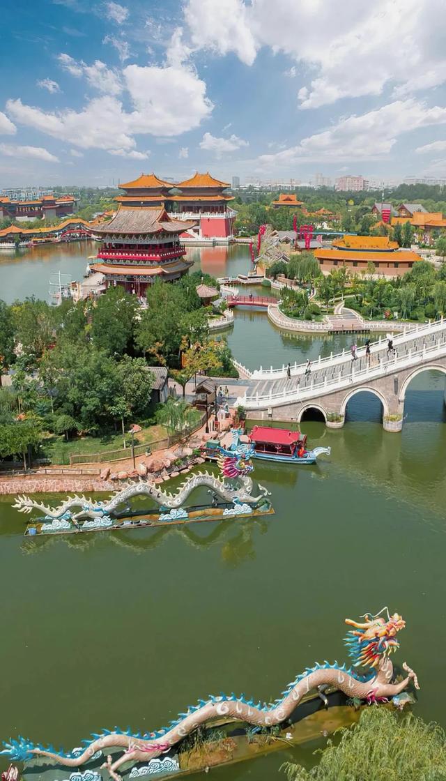 河南开封逛了5天，6个事儿真把我整迷糊了，有明白人给唠唠不？