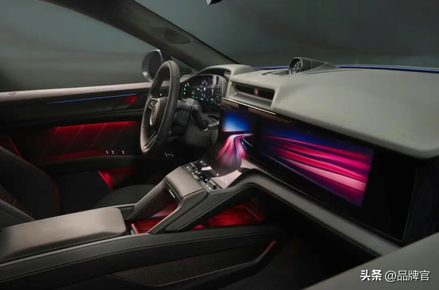 暴跌99%亏损80亿！中国市场200家全部关停，又一豪车巨头扛不住了