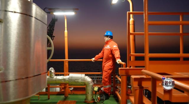 揭秘中国亿吨级海上油田日常，他们在渤海 “解锁” 地下迷宫