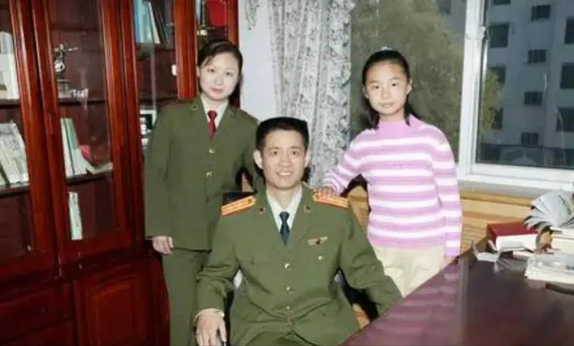 曾因担心聂海胜安危，提出离婚，聂捷琳保密生活隐藏了多少辛酸？