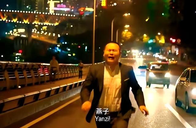 才宣布不上2026央视春晚，岳云鹏被扒底朝天，打小抄是冰山一角