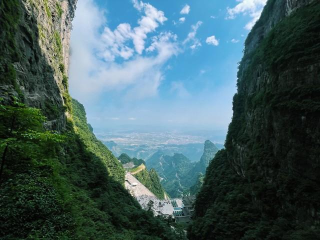 湖南四大顶流景点，去过2个算合格，去过4个就厉害了，你去过几个