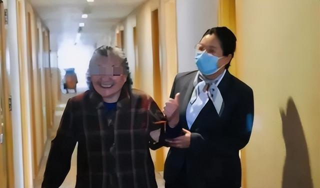 北京初代丁克现状：上岁数了，“后遗症”果然来了