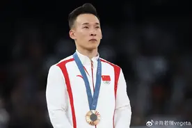 28岁肖若腾发文告别巴黎奥运：能做到今天的地步真的不容易，团体比赛心稀碎，全能决赛如同没有灵魂图片