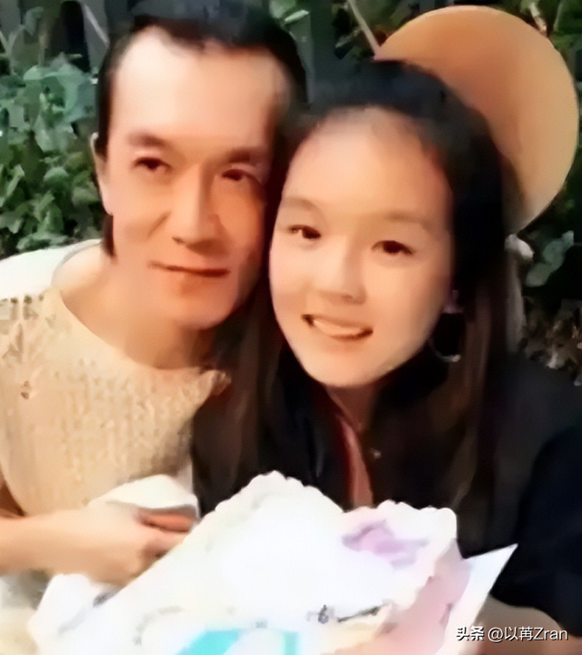 李咏也没想到，自己离世7年后，23岁的女儿就走上一条"不归路"