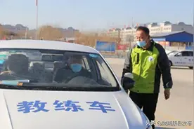 70岁以上老年人期满换驾照，交警：有这3点要满足，才能换证成功图片