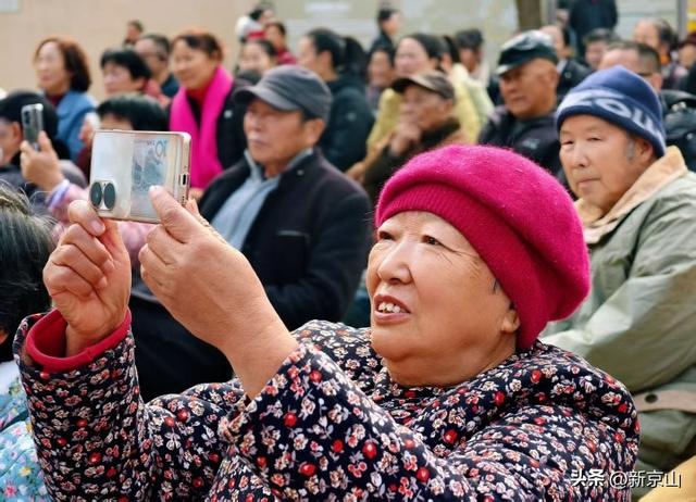 湖北省文旅厅荆楚“红色文艺轻骑兵”走进太子山