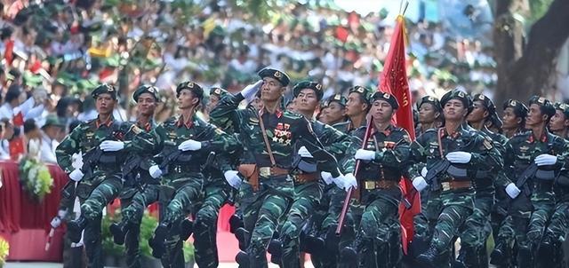 越南又和中国杠上了？中国前脚定下9月3阅兵，越南后脚就定9月2！