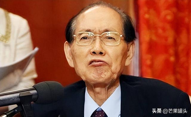 朝方二号人物惊天叛逃，上千武警及装甲车严防死守，阻止事态激化