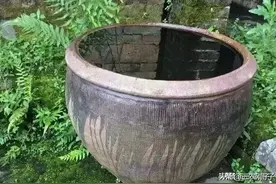 农村俗语“院内放水缸，破财又遭殃”，难道院中放水缸不好吗？图片