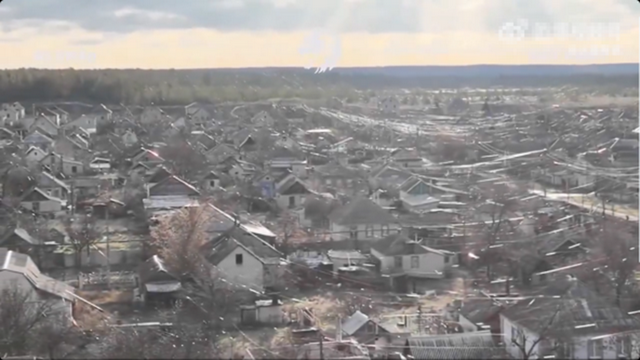 俄乌战争无人机光纤密如蛛网，无人机为什么会用光纤？