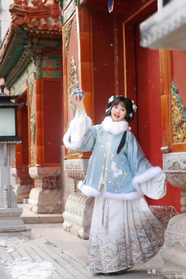 预测要火!高铁直达古镇,这样穿搭更出片