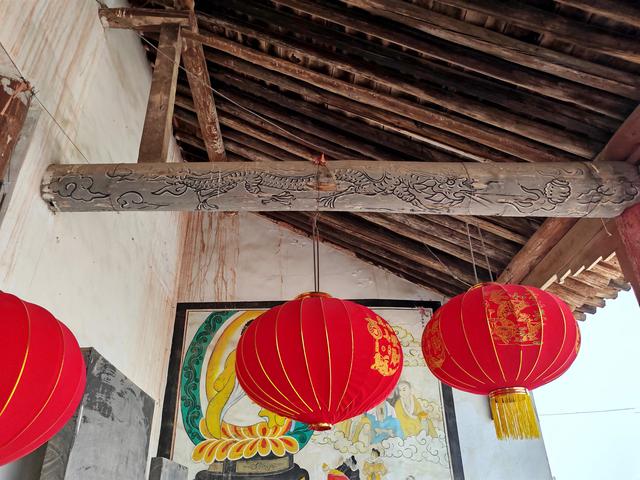 坡上孤塔——万荣八龙寺塔