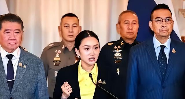 在确定中国不会出一兵一枪后，特朗普入局泰柬冲突，豪赌正式开始