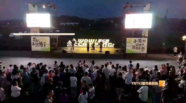 后悔没早去！这里藏了个冷门宝藏地：沙滩、美食，夕阳美到封神！