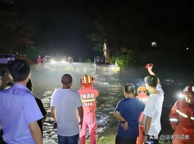 13人露营遇难后续！身份曝光，幸存女孩痛哭：有2次机会不听劝！