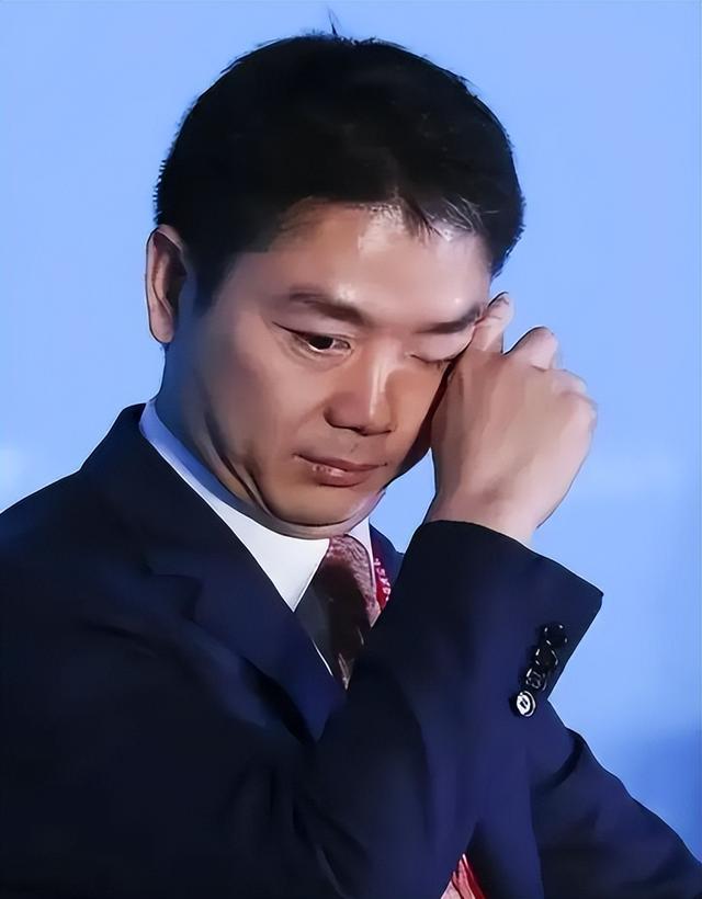刘强东上千亿身家背后，儿子却是他一生的痛，感谢章泽天视如己出