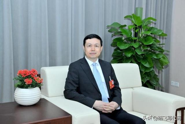 携“董”转网！中联通董事长陈忠岳调任中移动董事长，并非首次！