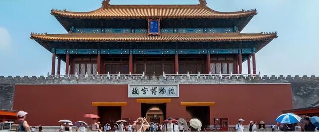 扎堆，宰客还不够？为什么旅游体验总是这么差？