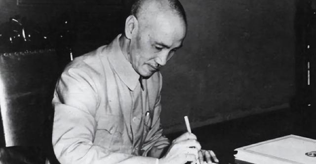 1950年蒋介石姐姐被判死刑，周总理求情无果，原来她有另一个身份
