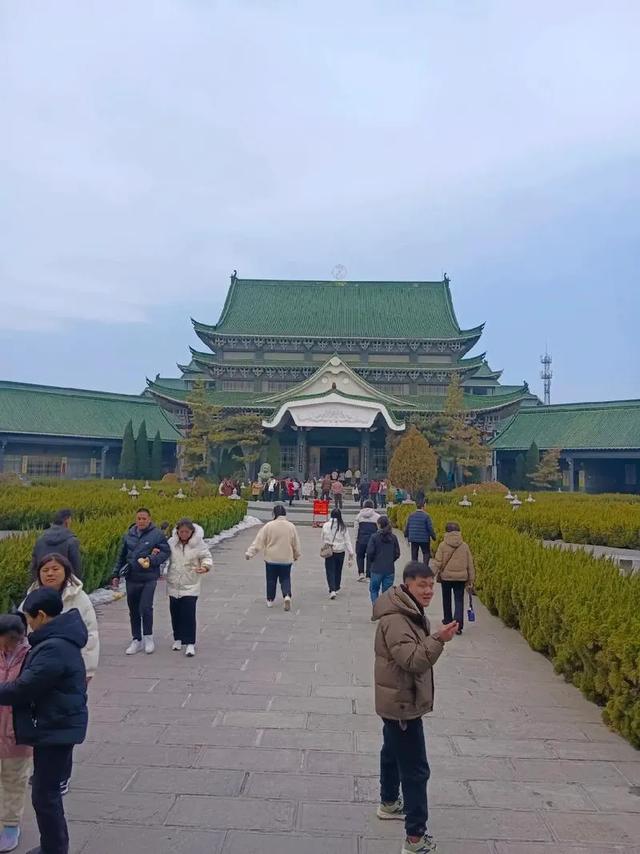 我是广州人，在河南鹤壁待了5天，憋不住想说说我的感受和疑问！