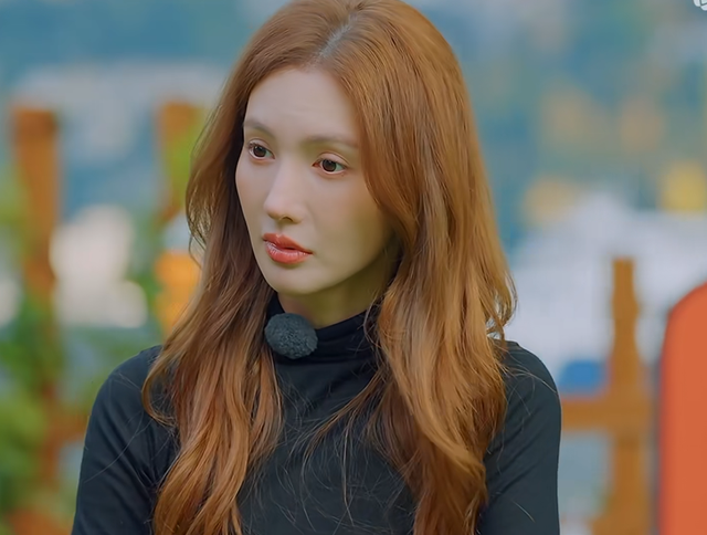 这下麻烦大了！不到24小时，金晨接连传来2大噩耗	，个个戳心窝