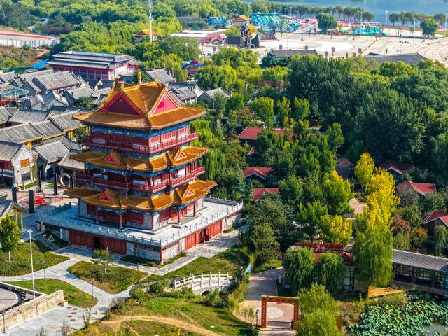 深秋泰安陡山河