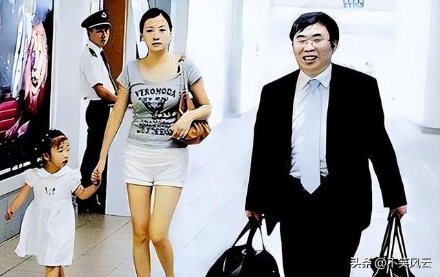 聂卫平去世不到一天	，小23岁妻子过往被扒，原来她才是人间清醒