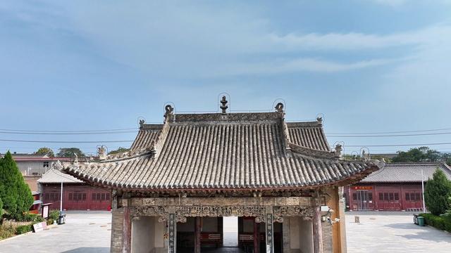 万荣稷王庙就在那里，梁思成带着营造法式寻找，为何会三次扑空？