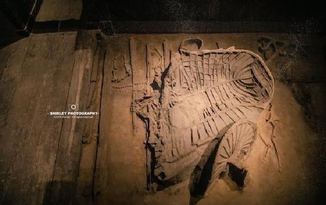 51年前北京勘探石油，发现万根木桩垒成地宫震惊全国