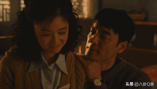 他辜负殷桃、娶过郝蕾、爱过王珞丹，没想到38岁却又娶小10岁的她