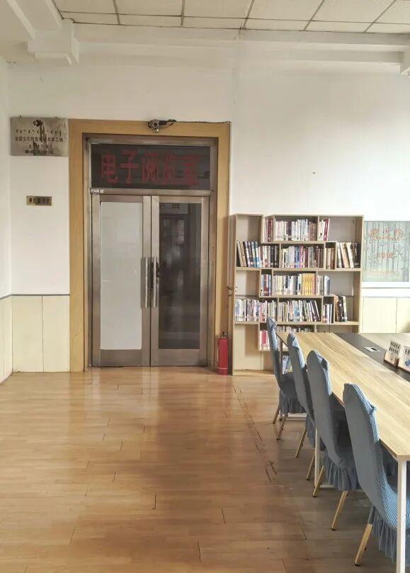 扎兰屯市能待一整天的免费室内场馆！