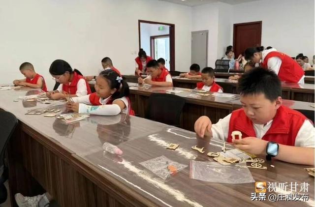 庄浪县博物馆开展“探寻历史脉络 共鉴文化瑰宝”主题研学活动